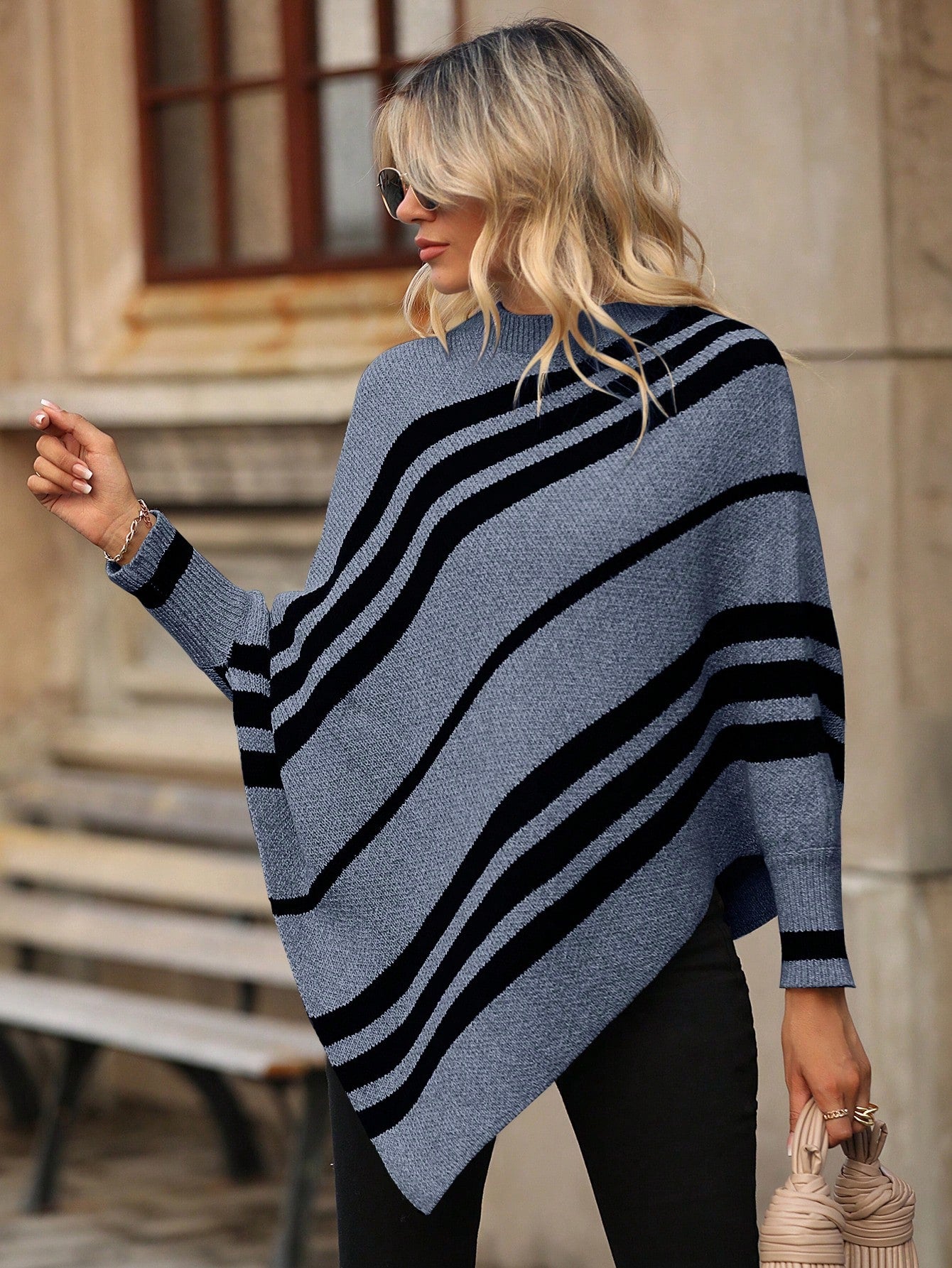 Casual asymmetrische trui - poncho stijl