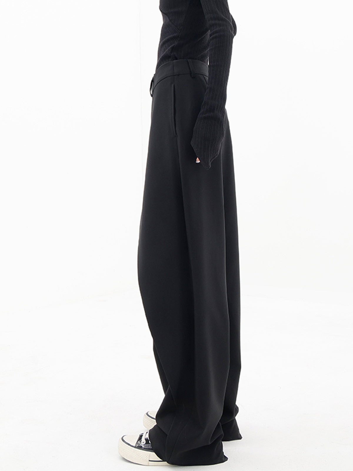 Plunora - Asymmetrische Wide Leg Dress Broek met Knopen