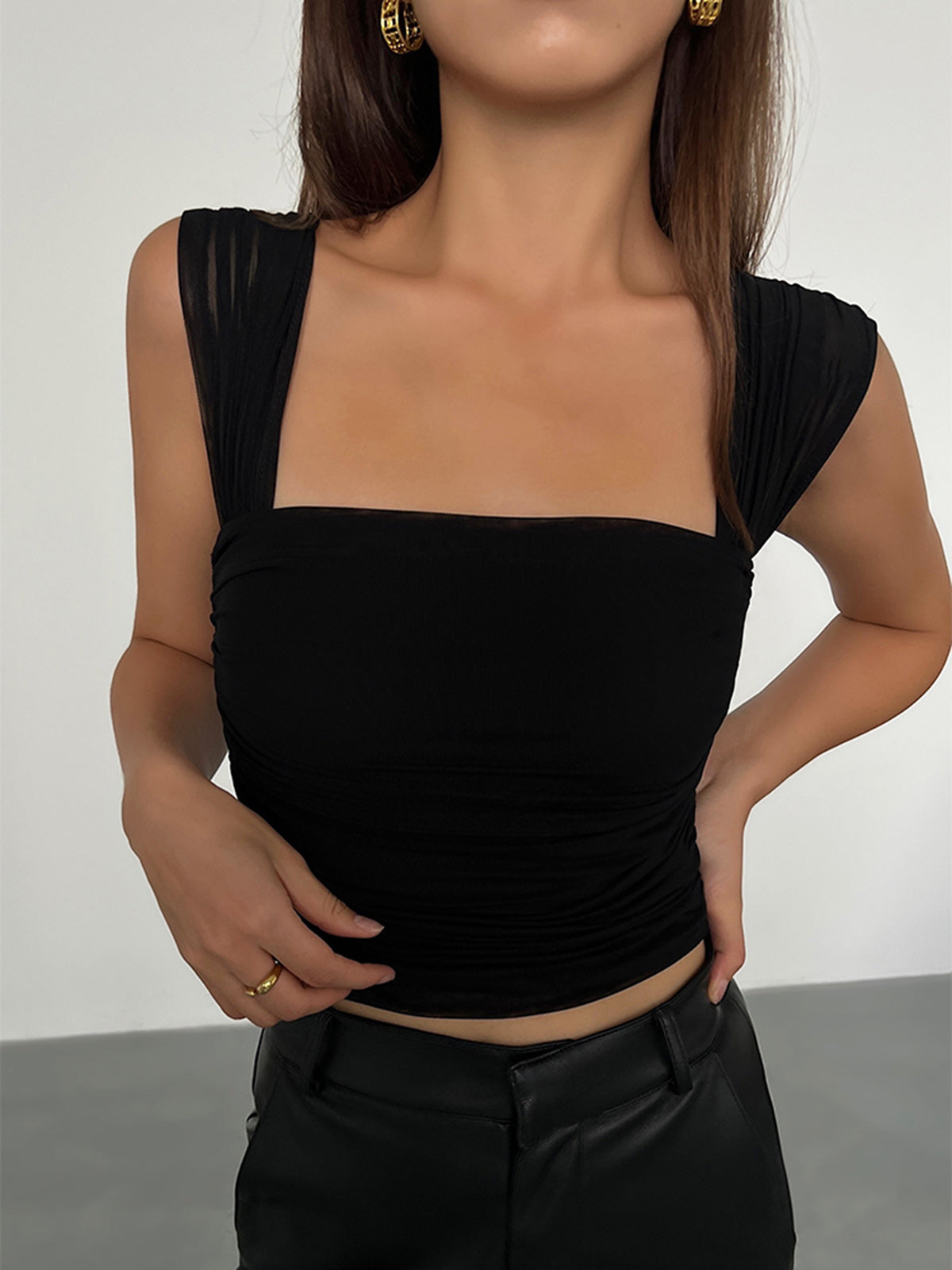 Plunora - Mesh Crop Tanktop met Plooitjes