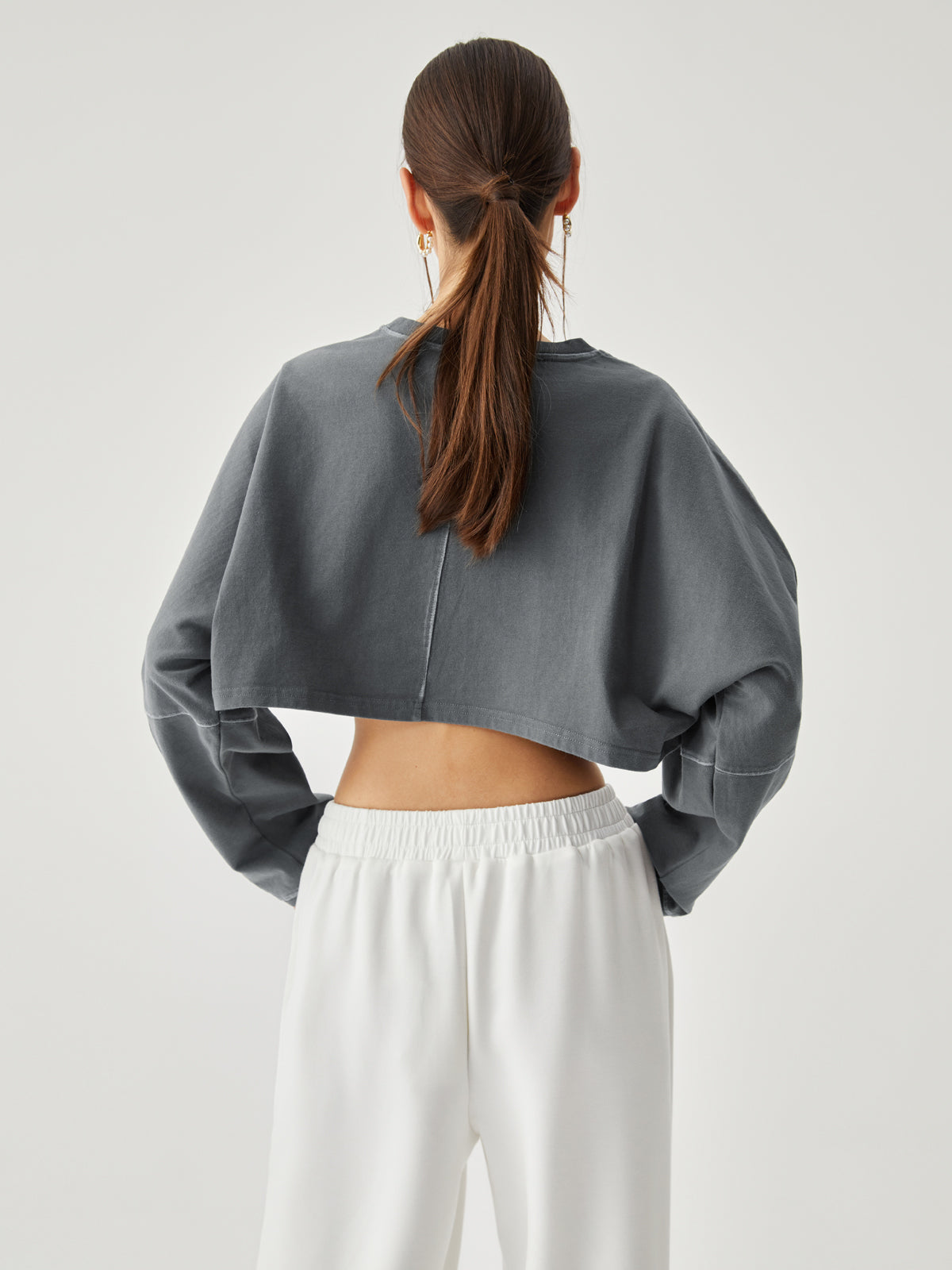 Plunora - Living Easy Crop Sweatshirt