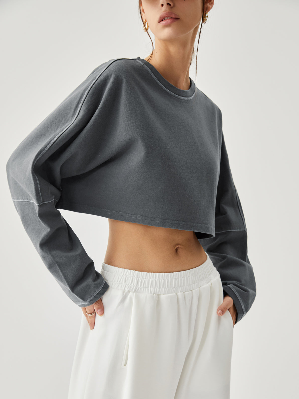 Plunora - Living Easy Crop Sweatshirt