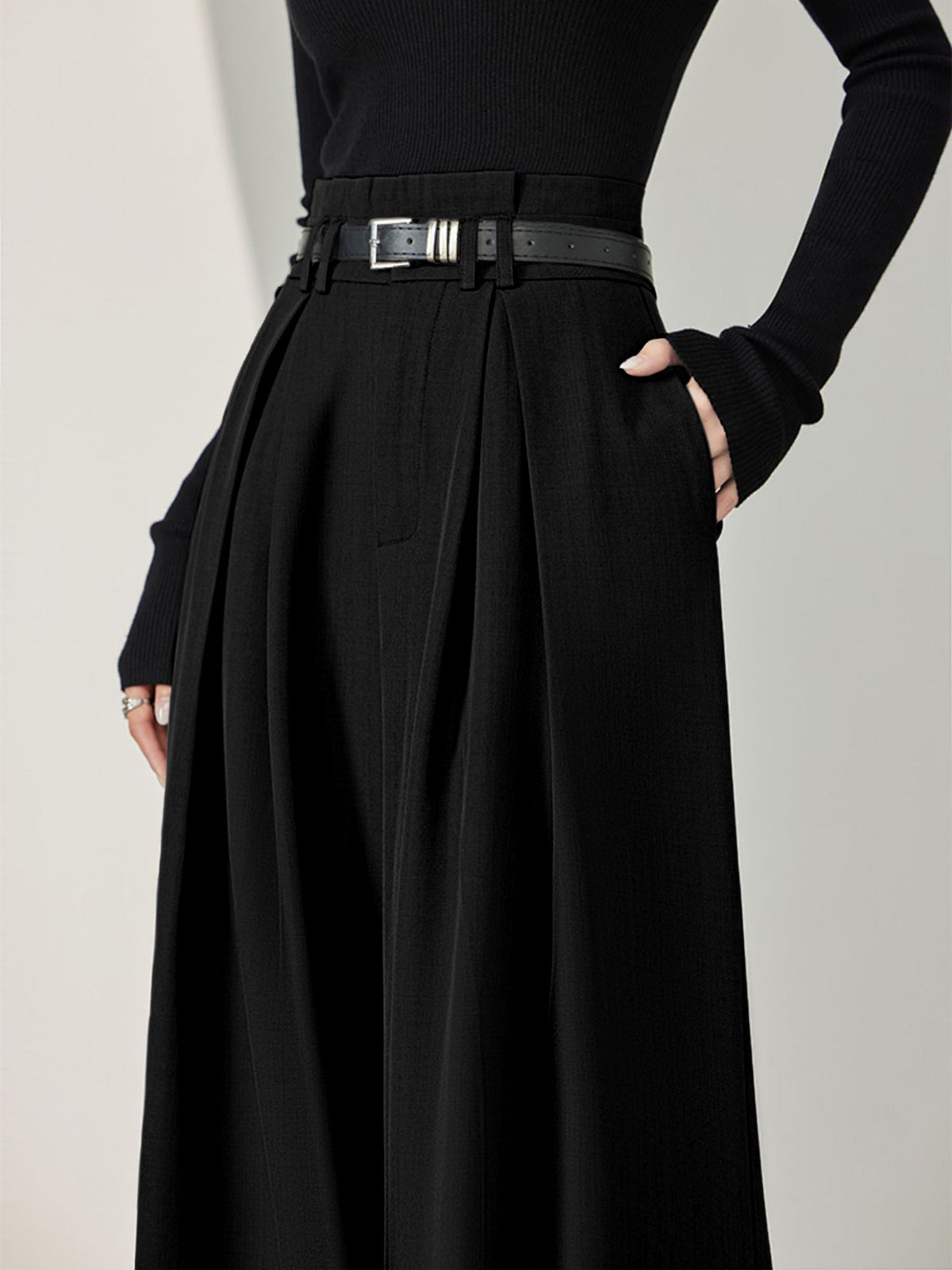 Plunora - Effen Geplooide Wide Leg Broek