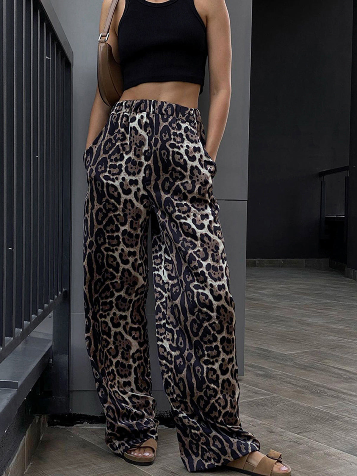 Plunora - Luipaardprint Wide Leg Broek