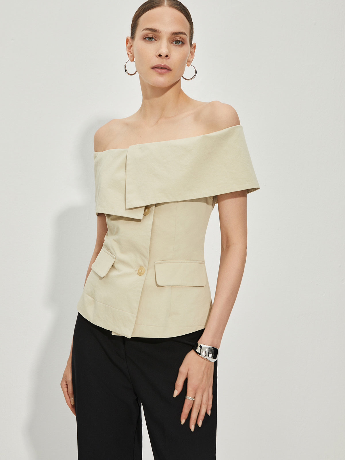 Plunora - Slim Off-Shoulder Patchwork Blazer