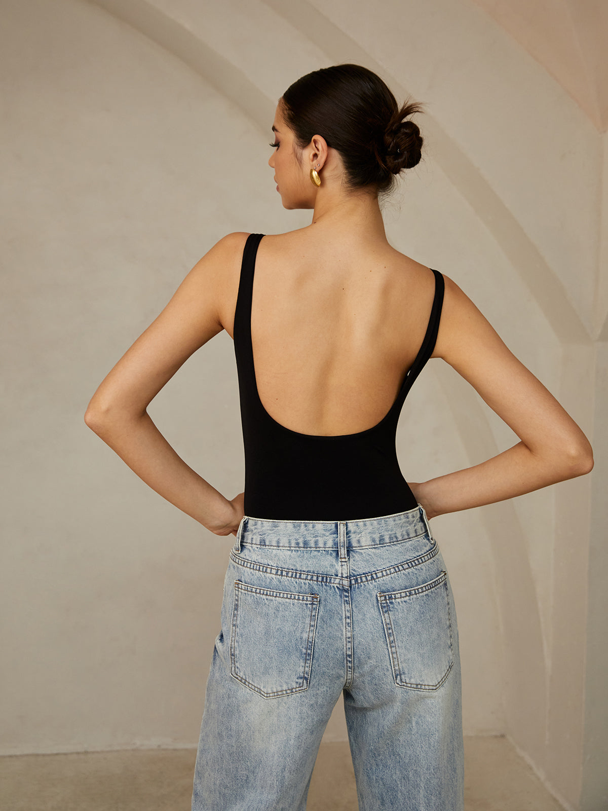 Plunora - Backless Mouwloze Bodysuit