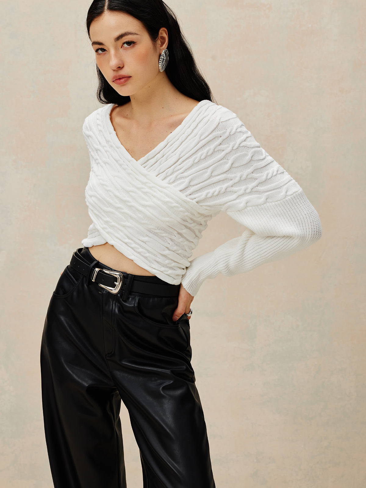 Plunora - Criss Cross Crop Knit Top