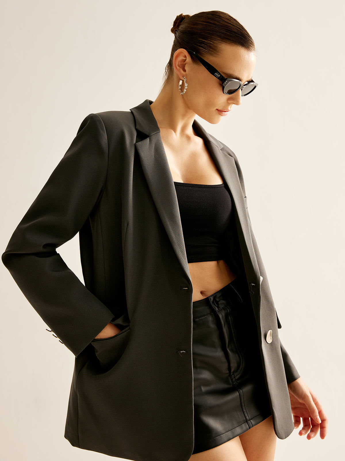 Plunora - Blazer met Revers en Knopen