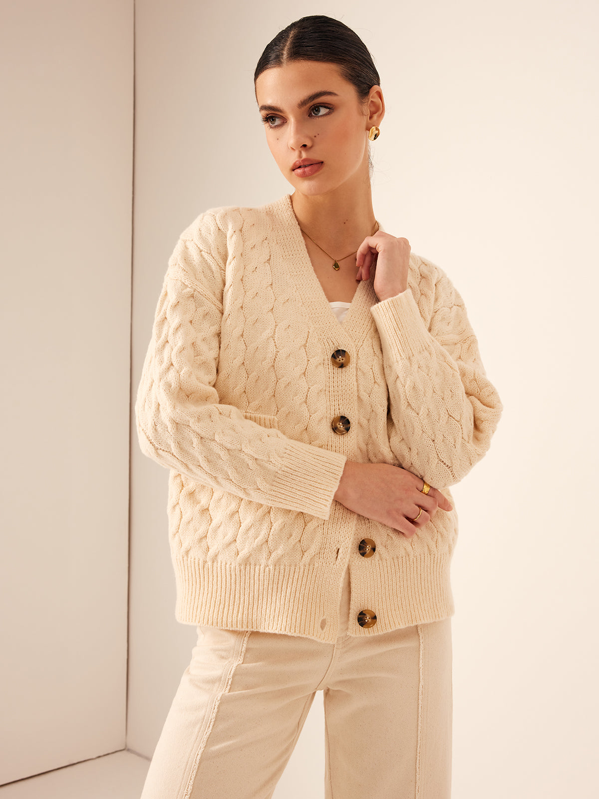 Plunora - Elegante V-Hals Geribde Gebreide Cardigan