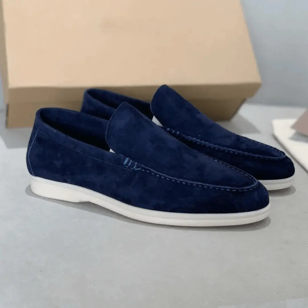 Plunora - Suède Loafers met Contrasterende Zool